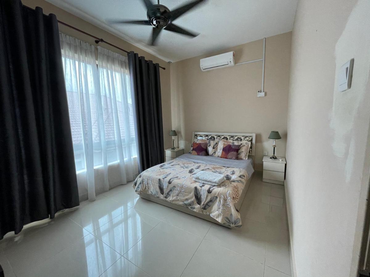Vila Ayah Kota Bharu Exterior foto